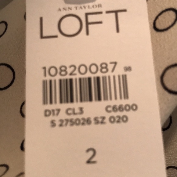 NWT “LOFT” DRESS W/BLOUSY FIT ON TOP. CREAM TOP BLACK BOTTOM SHORT SLEEVES.SZ 2 - Picture 9 of 9